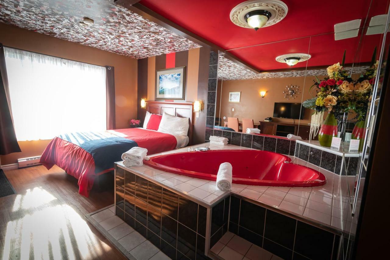 Villager Hotel Niagara Falls